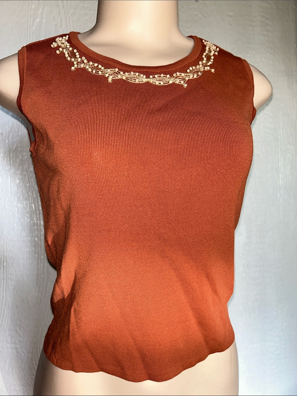 Finity Rust Sleeveless Embellished Crewneck Tank